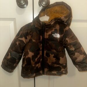 The North Face Kids Camo Puffer Jacket - Brown and Black